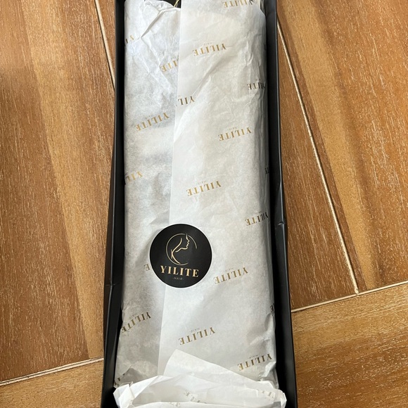 Yilite 20” extensions. 100% remy human hair. Still sealed in original package. - Picture 3 of 8